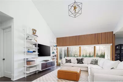 2415 Cox Neck Road, Mattituck, NY 11952 - Photo 3