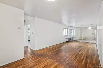 144-55 Melbourne Avenue #4A, Flushing, NY 11367 - Photo 3