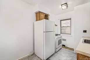 144-55 Melbourne Ave, Flushing, NY 11367 - Photo 13