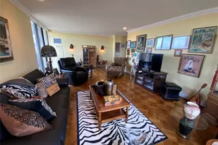 271-10 Grand Central Pkwy, Floral Park, NY 11005 - Photo 7