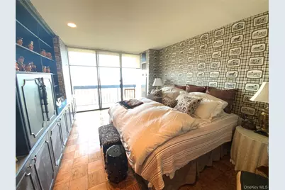 27110 Grand Central Parkway #33D, Floral Park, NY 11005 - Photo 13