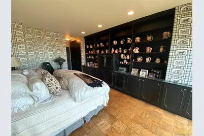 27110 Grand Central Parkway #33D, Floral Park, NY 11005 - Photo 15