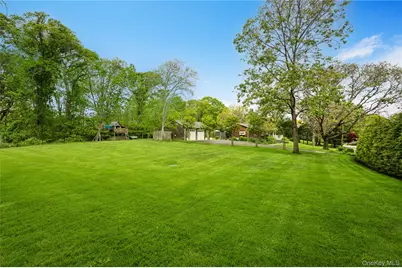 73 Charla Drive, Southampton, NY 11968 - Photo 35