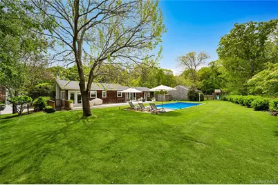 73 Charla Drive, Southampton, NY 11968 - Photo 31