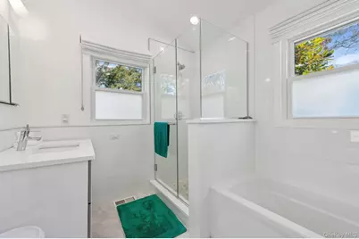 73 Charla Drive, Southampton, NY 11968 - Photo 5