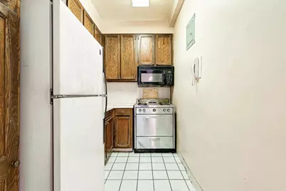 70-25 Yellowstone Boulevard #18A, Forest Hills, NY 11375 - Photo 11