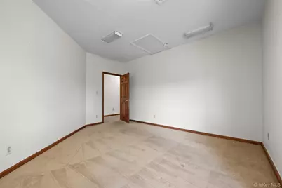 90 Scofield Street, Walden, NY 12586 - Photo 29