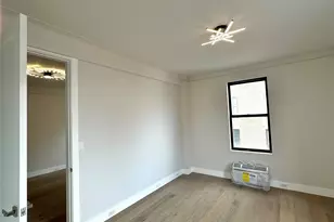 221 W 82 St, New York, NY 10024 - Photo 7