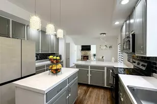 39 Washington Ave, East Hampton, NY 11937 - Photo 13