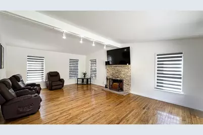 39 Washington Avenue, East Hampton, NY 11937 - Photo 9