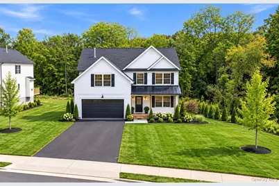 8 Alaina Way, Poughquag, NY 12570 - Photo 1
