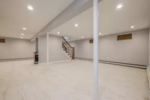 246-59 86th Rd, Bellerose, NY 11426 - Photo 37