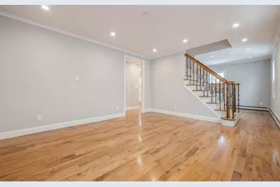 246-59 86th Road, Bellerose, NY 11426 - Photo 5