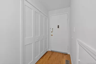 41 Jefferson Oval #B, Yorktown Heights, NY 10598 - Photo 5