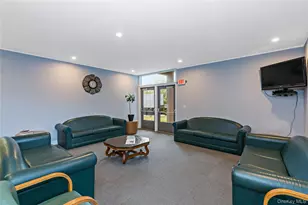 41 Jefferson Oval, Yorktown Heights, NY 10598 - Photo 35