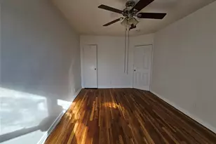 1154 E 101st St, Brooklyn, NY 11236 - Photo 9