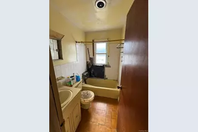 94 Patmore Avenue, Yonkers, NY 10710 - Photo 7