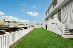 169 Mott St, Oceanside, NY 11572 - Photo 29