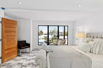 221 Redwood Road, Sag Harbor, NY 11963 - Photo 19