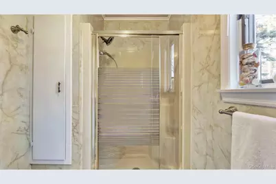 280 Wickham Avenue, Mattituck, NY 11952 - Photo 25