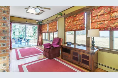 280 Wickham Avenue, Mattituck, NY 11952 - Photo 11