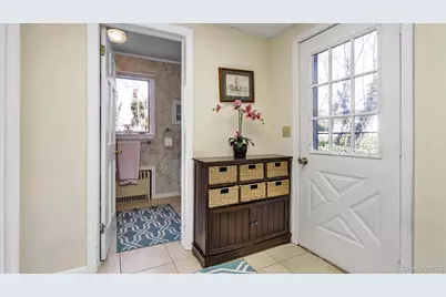 280 Wickham Avenue, Mattituck, NY 11952 - Photo 15