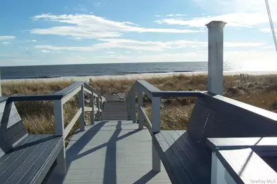 949B Dune, Westhampton Dunes, NY 11978 - Photo 17