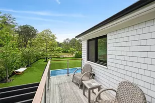 28 Canoe Place Rd, Hampton Bays, NY 11946 - Photo 19