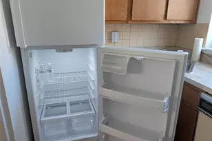 35-29 205th St, Bayside, NY 11361 - Photo 9