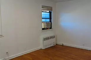 196-54 67th Ave, Fresh Meadows, NY 11365 - Photo 5