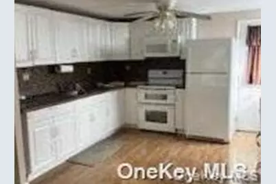 2175 Spruce Street, Wantagh, NY 11793 - Photo 5