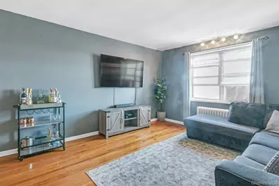 1234 Midland Ave #5F, Bronxville, NY 10708 - Photo 5