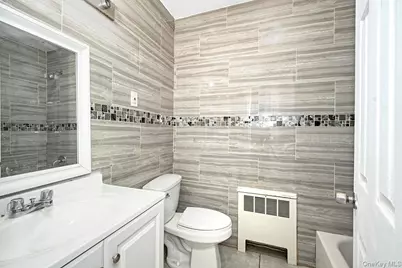 4016 Wilder Avenue, Bronx, NY 10466 - Photo 17
