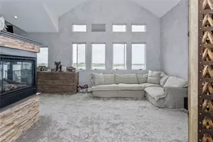 319 Harbor Dr, Long Beach, NY 11561 - Photo 17