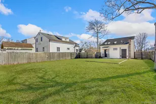 67 Lombardy Dr, Shirley, NY 11967 - Photo 23