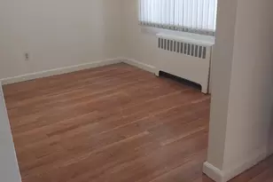 86-47 Musket St, Queens Village, NY 11427 - Photo 3