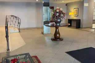 241-20 Northern Blvd, Douglaston, NY 11362 - Photo 5