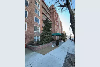 241-20 Northern Blvd #2C, Douglaston, NY 11362 - Photo 3
