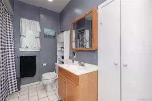 690 Minnieford Ave, Bronx, NY 10464 - Photo 11