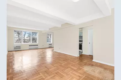 679 W 239th Street #1C, Bronx, NY 10463 - Photo 9