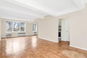 679 W 239th St, Bronx, NY 10463 - Photo 9