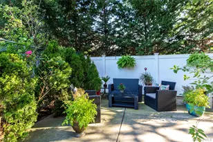 504 Merrick Rd, Lynbrook, NY 11563 - Photo 19