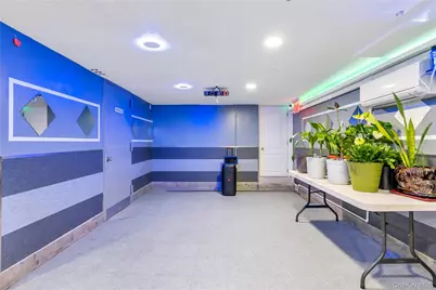 91-08 43rd Ave, Elmhurst, NY 11373 - Photo 9