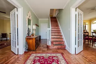 211 Laurelton Blvd, Long Beach, NY 11561 - Photo 5