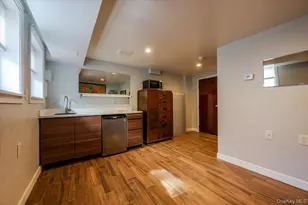 211 Laurelton Blvd, Long Beach, NY 11561 - Photo 35