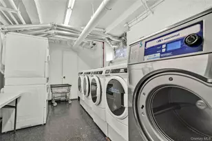 10 E 43rd St, Brooklyn, NY 11203 - Photo 25