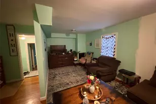 110 Flint St, Greenport, NY 11944 - Photo 19