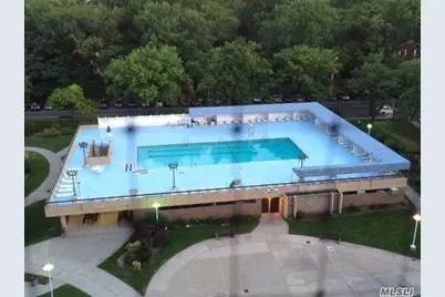 152-18 Union Turnpike #5 G, Flushing, NY 11367 - Photo 3