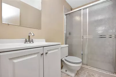 152-18 Union Turnpike #5 G, Flushing, NY 11367 - Photo 19