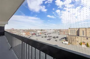 152-18 Union Tpke, Flushing, NY 11367 - Photo 21